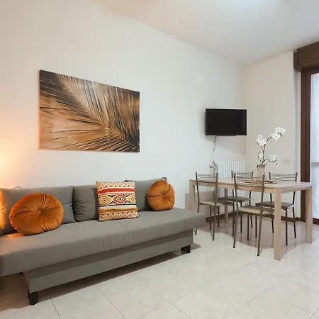Apartament Primopiano - Comasina Mediolan