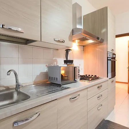 Primopiano - Comasina Apartamento Milão